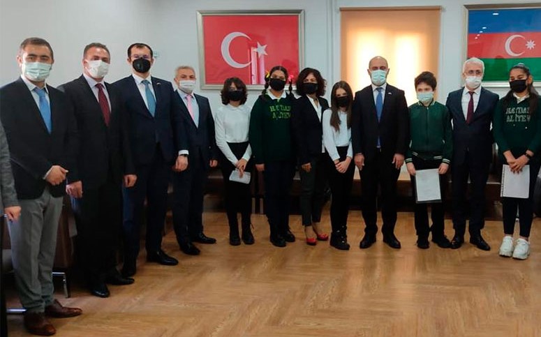 Təhsil nazirinin Türkiyəyə səfəri davam edir